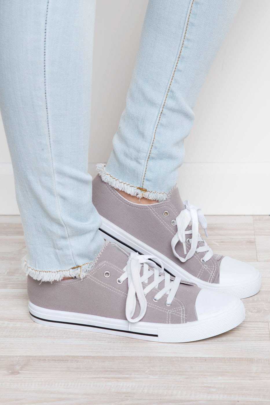 Shoes - Kendall Sneakers - Gray