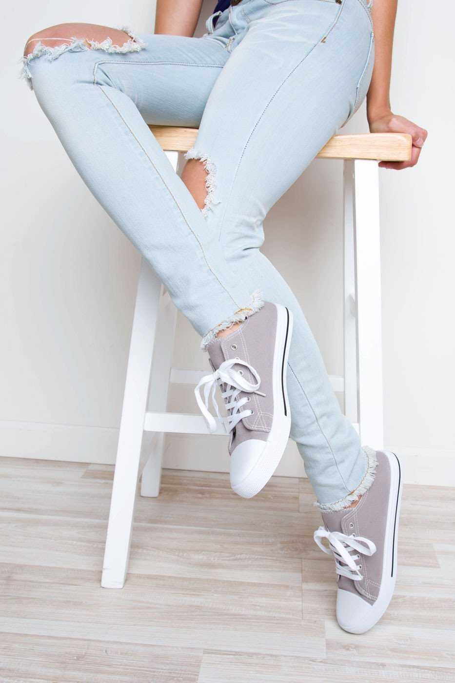 Shoes - Kendall Sneakers - Gray