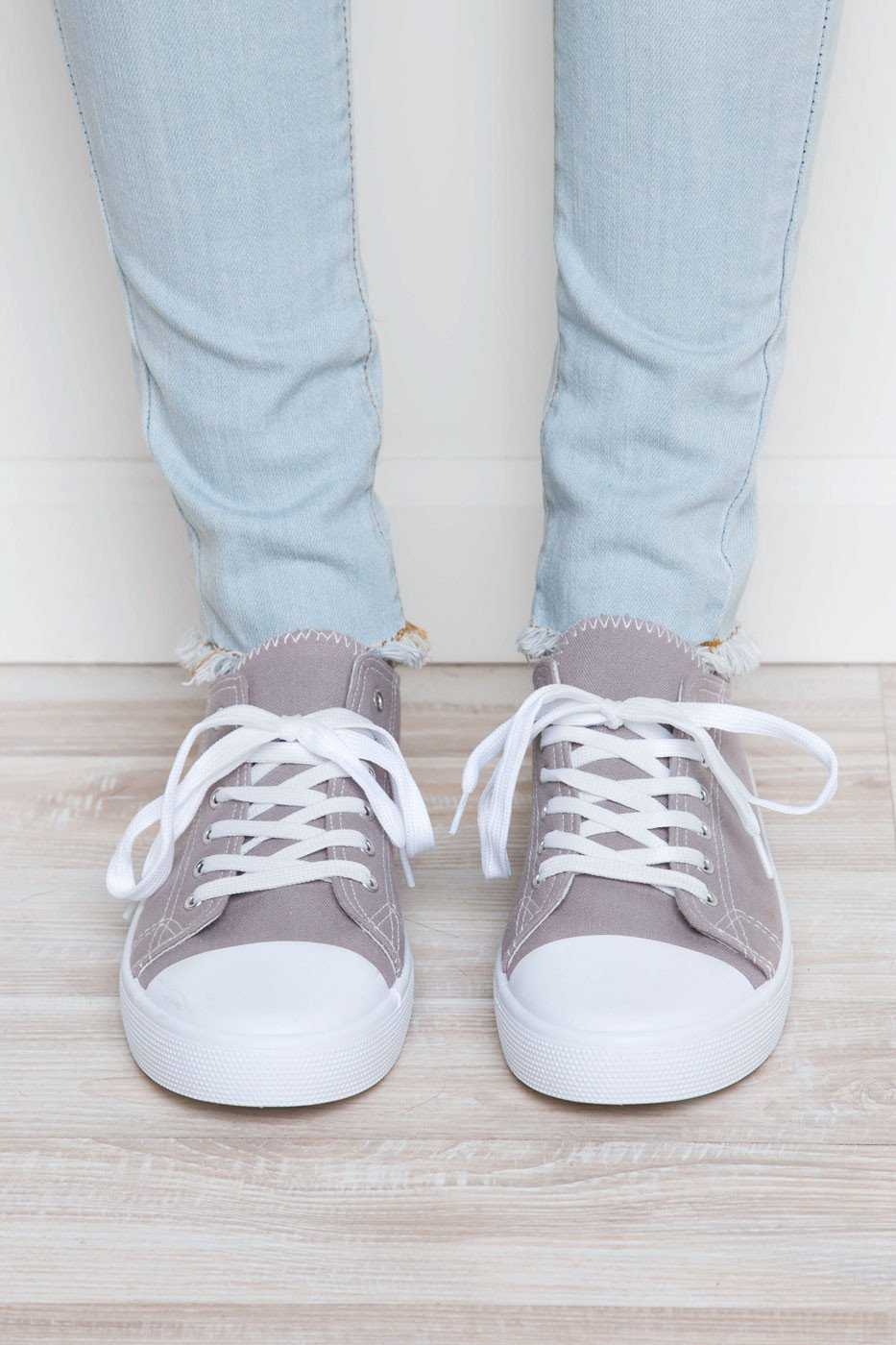 Shoes - Kendall Sneakers - Gray